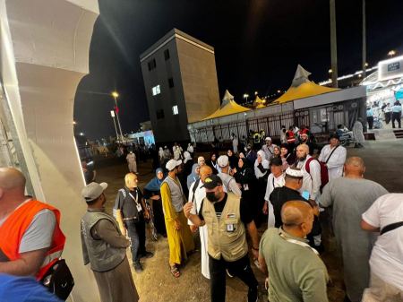 صور : وصول حجاج عرب الـ 48 الفلسطينيين إلى منى